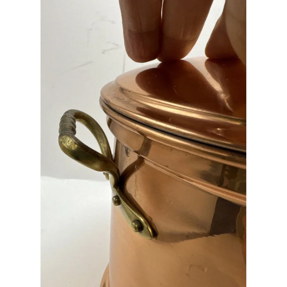 Vintage Copper Storage Canister Stock Pot ice bucket Tin Lining & Brass Handle